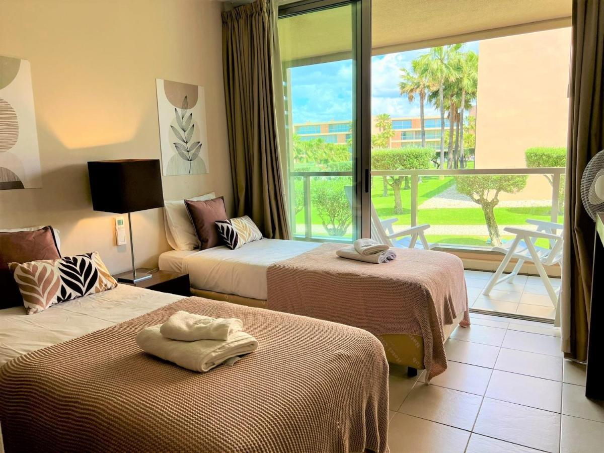 Albufeira Salgados Premium 1 With Pool By Homing Apartman Guia  Kültér fotó