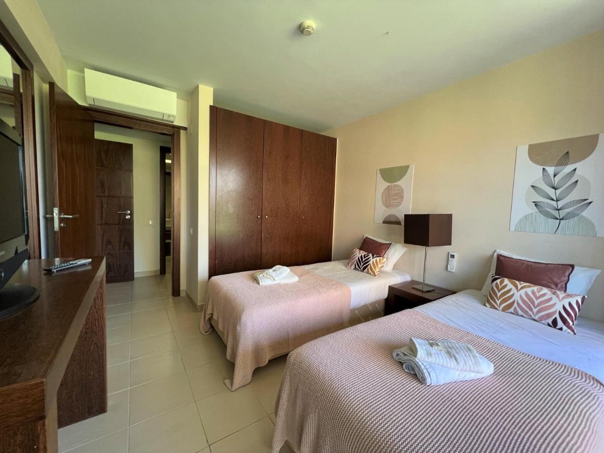 Albufeira Salgados Premium 1 With Pool By Homing Apartman Guia  Kültér fotó